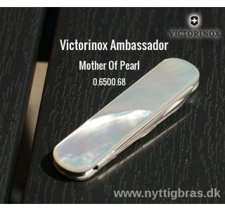 Lommekniv Ambassador 74mm Perlemor fra Victorinox