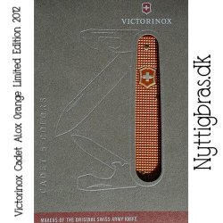 Visning af Victorinox Lommekniven Cadet Alox Silver i udfoldet tilstand